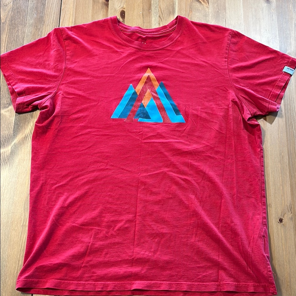 Arc’teryx T-Shirt